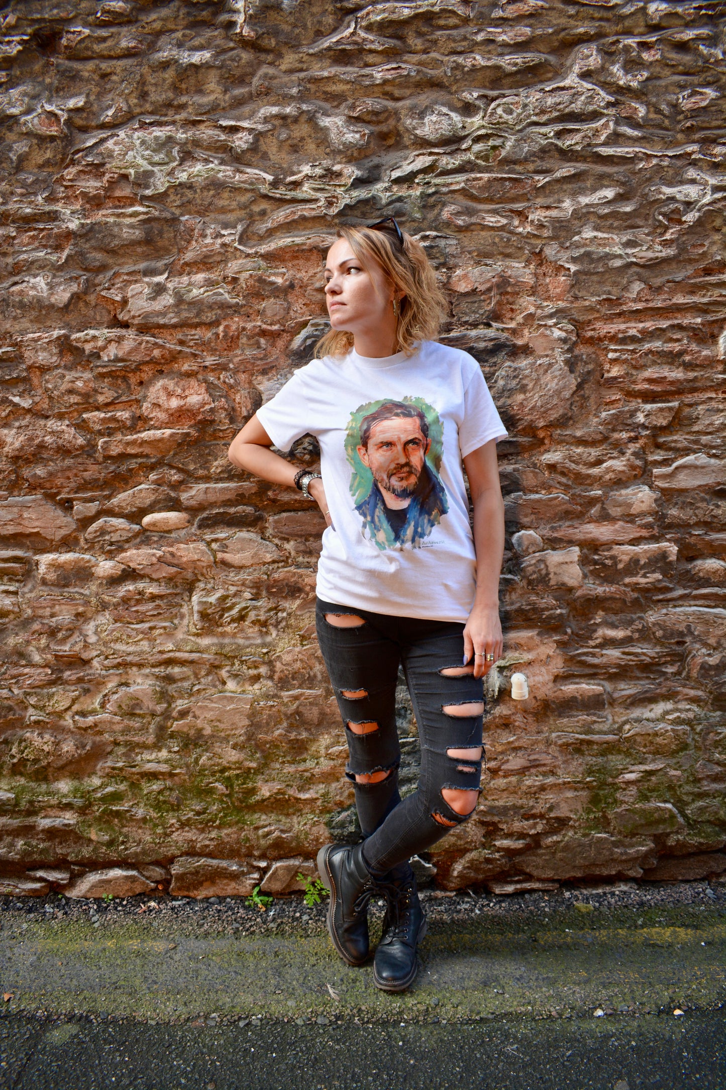 Tom Hardy. T Shirt (unisex)