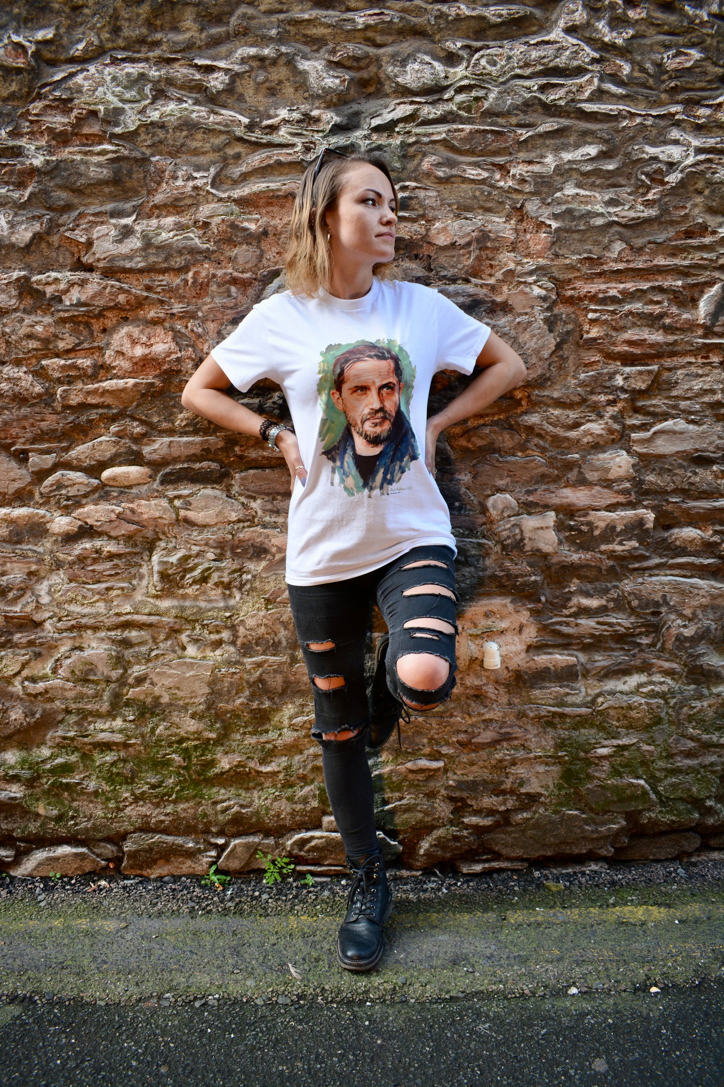 Tom Hardy. T Shirt (unisex)