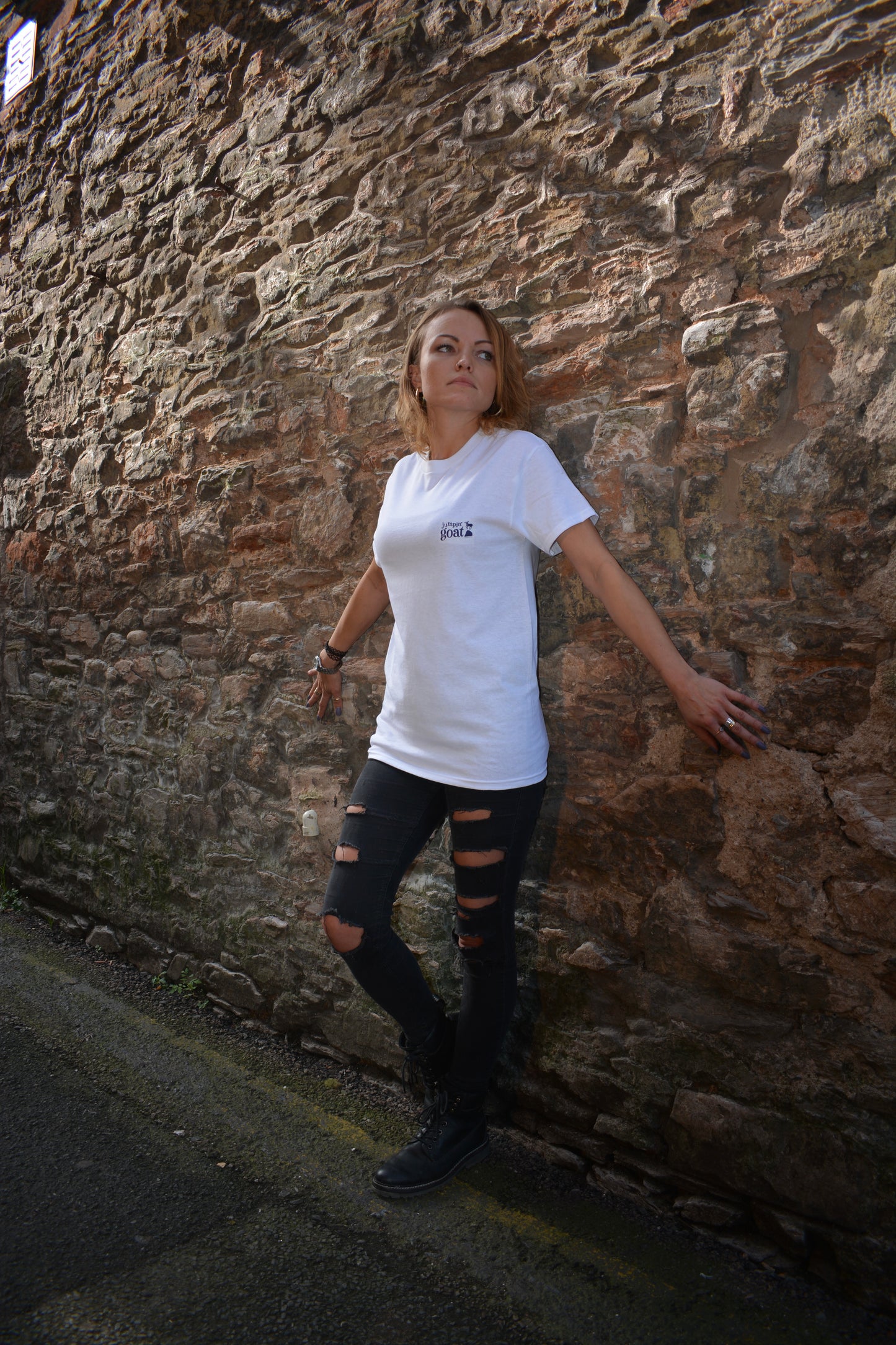 JumpinGoat T shirt Short Sleeve Unisex  T Shirt. (unisex)